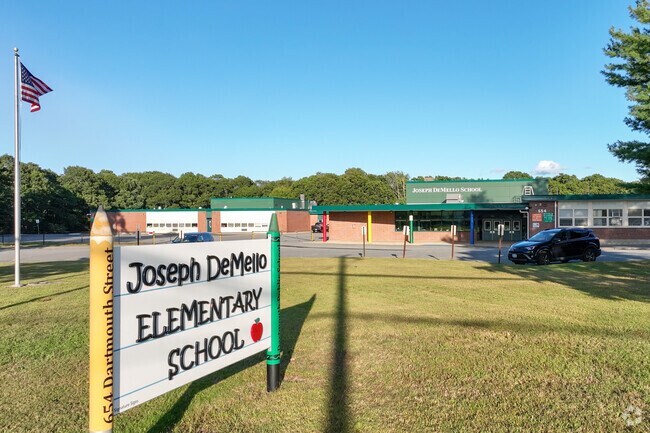 Joseph Demello Elementary was given an outstanding A rating by Niche in the teachers category.