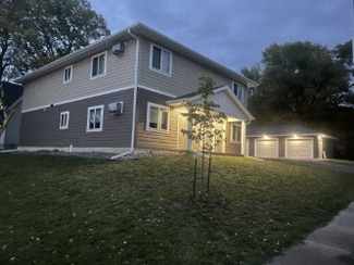 1008 E Madison St Unit 2, Eau Claire, WI 54703