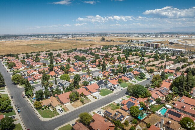 Red-tile roofs are a popular choice in Pheasant Run as they help keep homes cool.