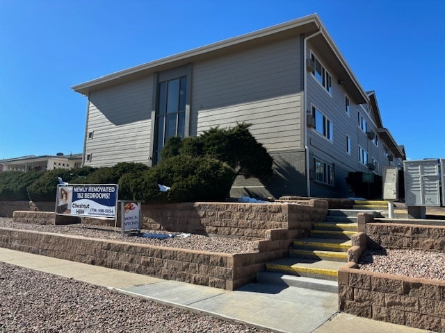 Chestnut Hills, Colorado Springs, CO 80907 - photo 1