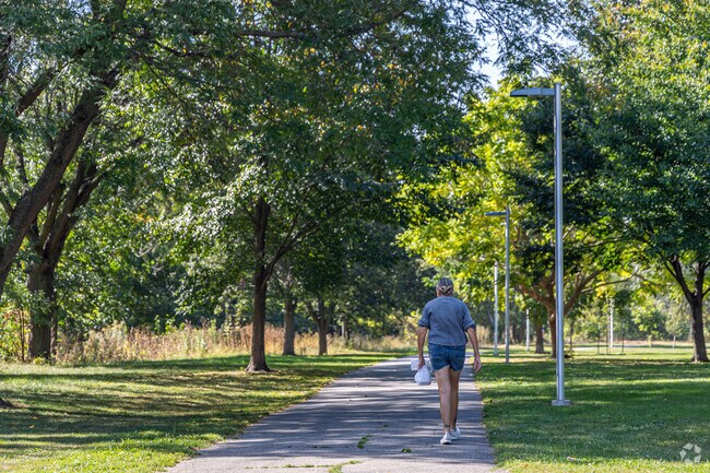 Enjoy a troll through Kutzky Park near John Marshall.