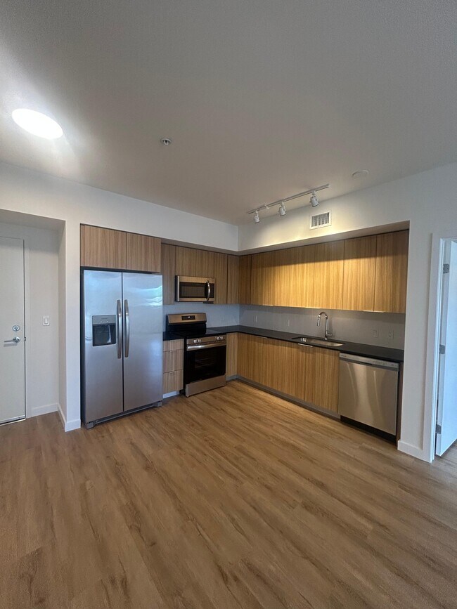 984 E 27th St Unit C2, Hialeah, FL 33013