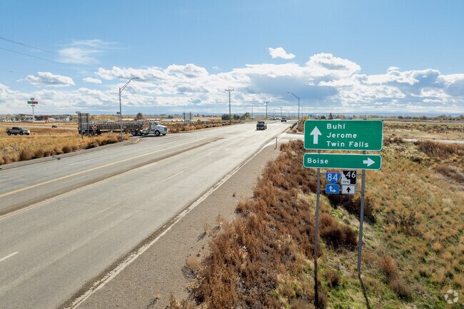 Interstate 84 connects Wendell to Twin Falls, Jerome and Boise.