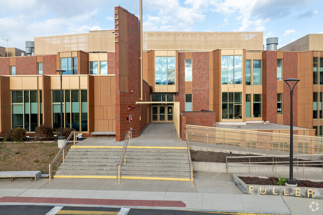 Fuller Middle School serves Framingham students in grades 6-8.