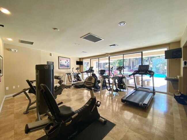 5250 S Rainbow Blvd unit 5250 S RAINBOW BLVD, Las Vegas, NV 89118 - photo 7