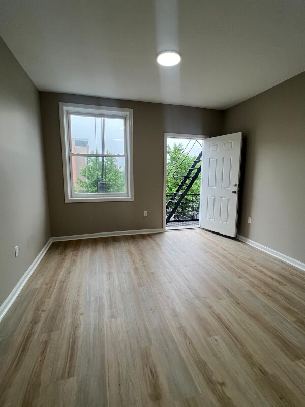 38 Winans St unit 38 W 10, East Orange, NJ 07017 - photo 4