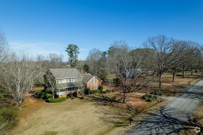 Large traditional homes can be found all throughout Clinton.