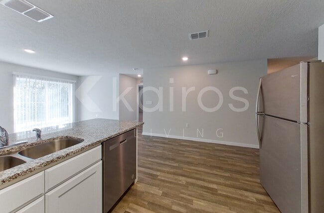 1244 W Hanover Ln, Citrus Springs, FL 34434 - photo 5