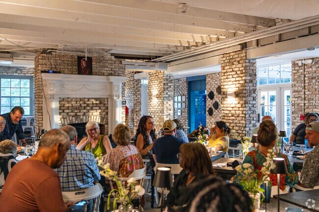 The Goetchius House is great for dinner any day of the week in Downtown Columbus.