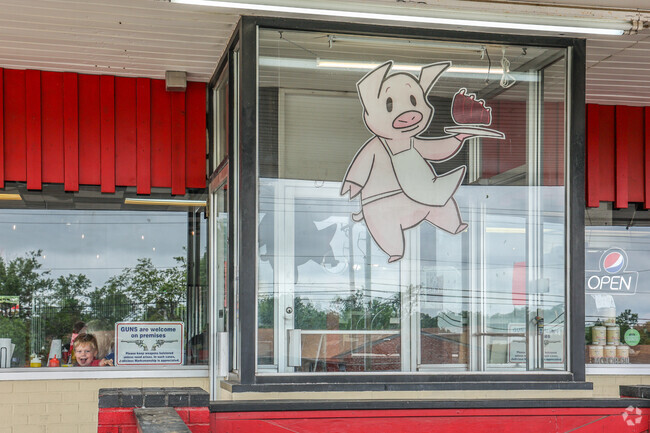Knotty Pig is a must visit