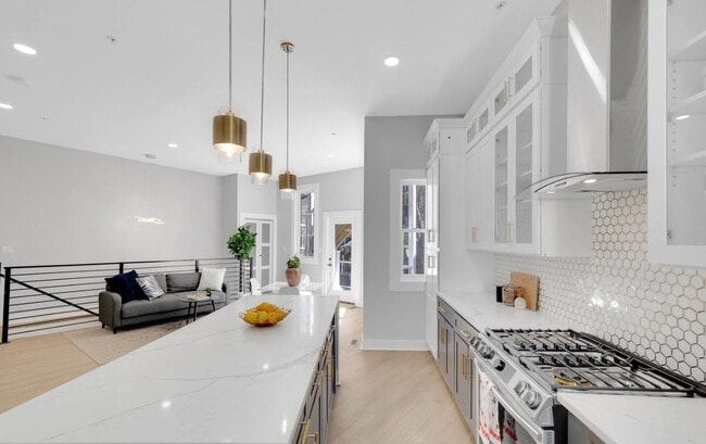 3905 Kansas Ave NW unit 3, Washington, DC 20011 - photo 6