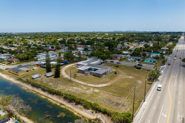 Etta Mae Anderson Private School serves 40 students in grades Kindergarten through 12.