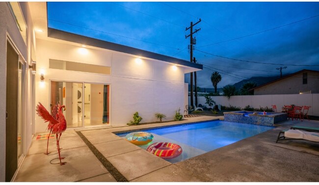 473 W Sunview Ave, Palm Springs, CA 92262 - photo 5