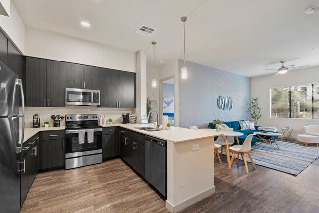 500 W Broadway Rd unit ID1366959P, Tempe, AZ 85282 - photo 5