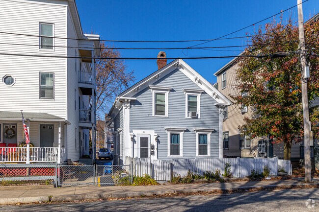 Single-family homes in Constitution Hill offer a peaceful environment for residents.