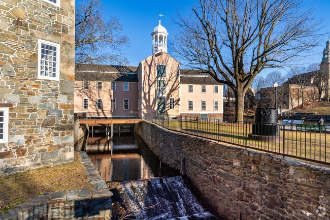 Downtown Pawtucket is home to the Old Slater Mill National Historic Site.