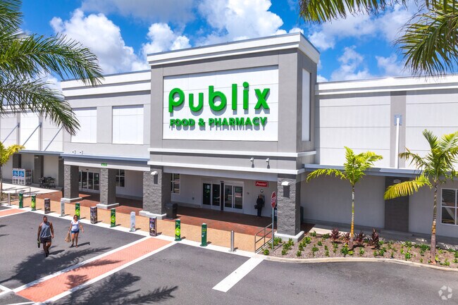 Shop easily at Manor Forest's Publix offering a wide selection of groceries and essentials.