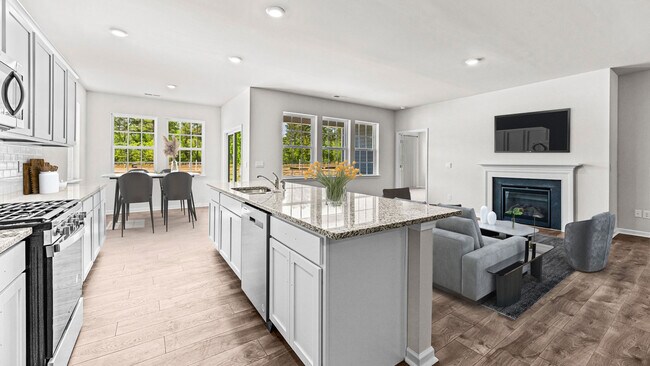 1607 Abberly Place unit 36205013, Graham, NC 27253 - photo 4