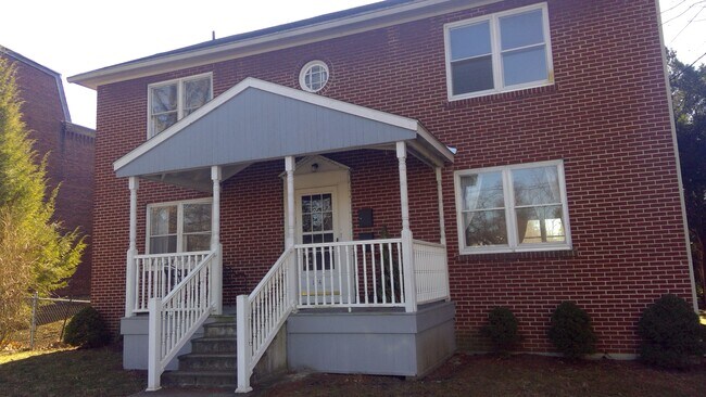 1240 Manor St unit 2, Columbia, PA 17512 - photo 5