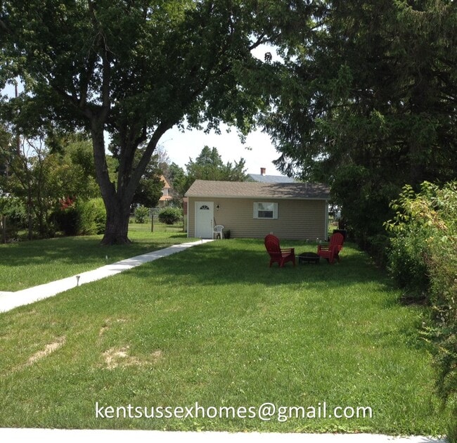 206 Harrington Ave unit 206A, Harrington, DE 19952 - photo 2