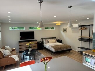 3534 Corinth Ave, Los Angeles, CA 90066