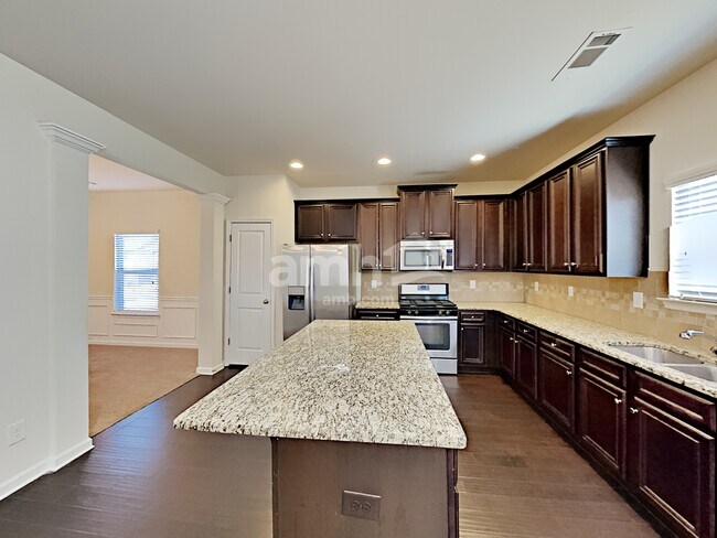 185 Rosemoore Dr, Covington, GA 30014 - photo 4