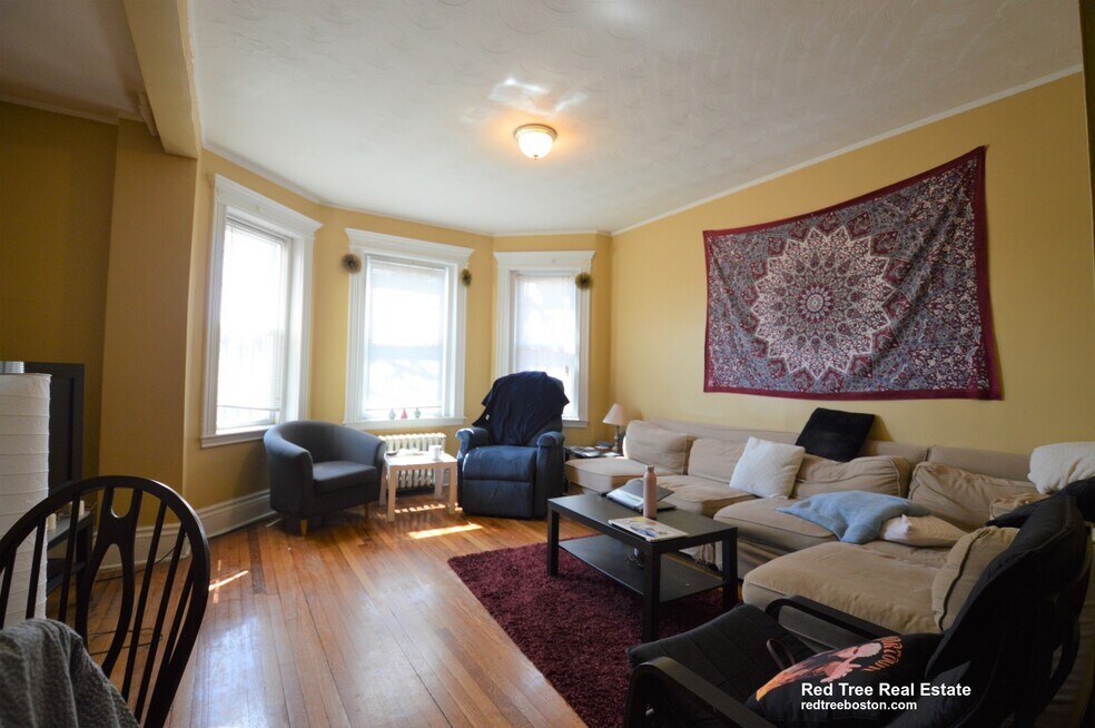 1721 Commonwealth Ave unit 1, Brighton, MA 02135 - photo 1