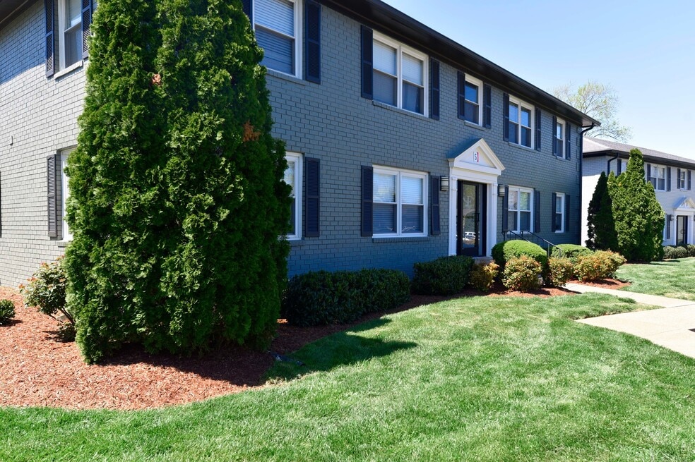 The Enclave, Bowling Green, KY 42103 - photo 1