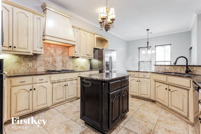 4348 Gallant Fox Dr, Edmond, OK 73025 - photo 6