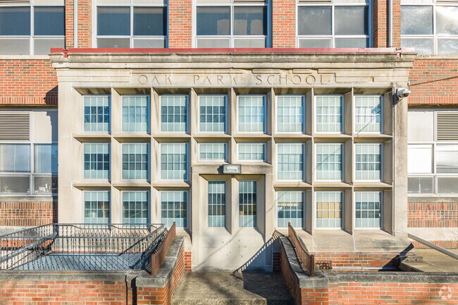 Oak Park Elementary is part of the East Aurora School District No. 131.