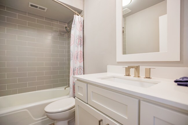 Welcome to The Shenandoah!, South Salt Lake, UT 84115 - photo 6