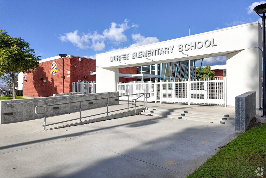 The entrance to Durfee School in the city of El Monte, Ca.