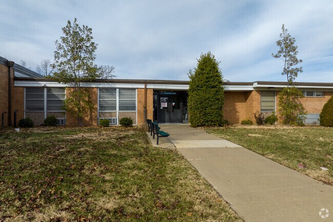 Mount Hope Elementary School has a private road leading up to the main entrance.