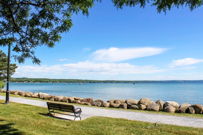 Feeling adventurous? Go swimming, boating, or fishing at Canandaigua Lake, spend the day golfing at Victor Hills, or grab some friends and head to Finger Lakes Gaming & Racetrack. Visit us today!