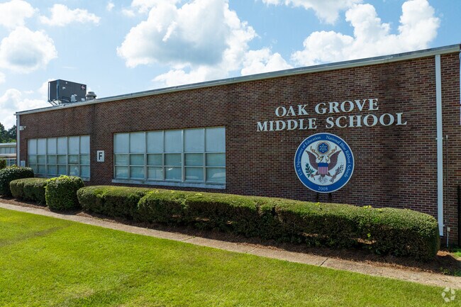 Oak Grove Middle is rated A- on Niche.