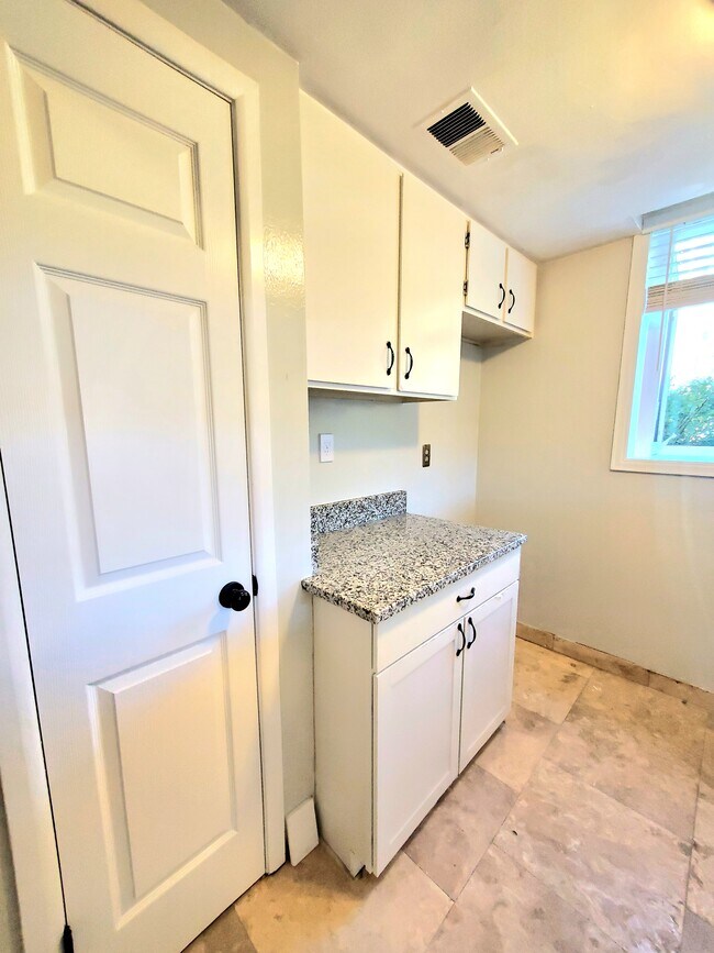 3061 S Ursula Cir unit 101, Aurora, CO 80014 - photo 2