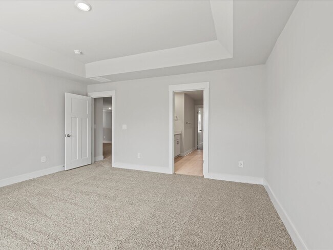 706 Burghley Cir, Greer, SC 29651 - photo 5