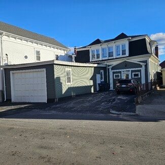 64 Kenyon St Unit 2, Providence, RI 02903