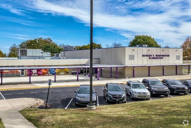 Educational opportunities abound at Booker T. Washington Elementary School.