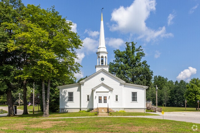 The Hill Village Bible Church is in the center of the neighborhood in Hill, NH.