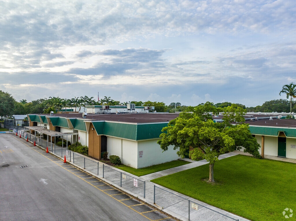Cooper City Elementary School has fenced in green space for students in Cooper City, FL.