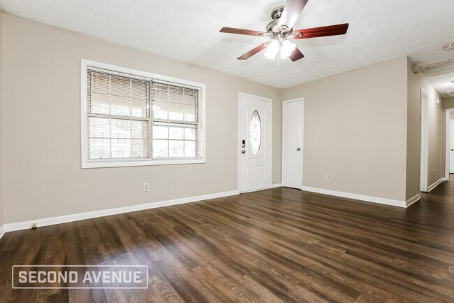 2053 Chestnut Log Dr, Lithia Springs, GA 30122 - photo 7