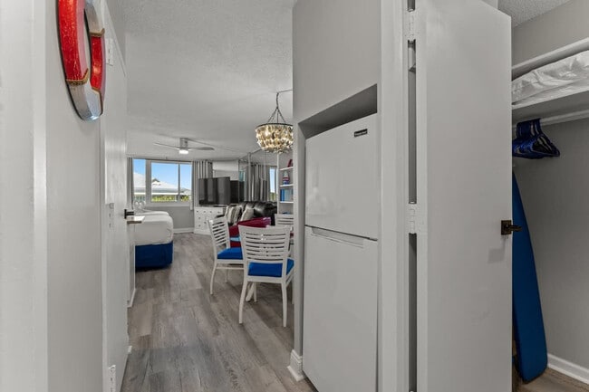 Top of the Gulf Condos unit FL3-ID1354977P, Panama City, FL 32408 - photo 2