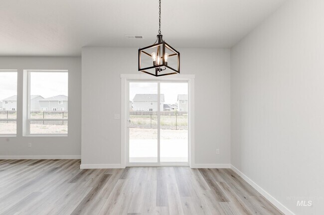 4208 E Kalinga St, Meridian, ID 83642 - photo 6