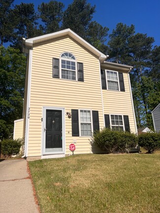 2720 Midway Park Ct, Raleigh, NC 27610