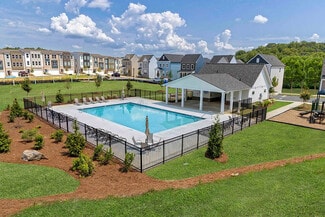 1382 Creekside NW, Atlanta, GA 30318