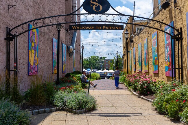 Local Artwork draws residents to downtown South Orange Village.