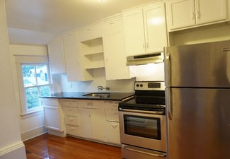12323 A St S Unit 2B, Tacoma, WA 98444