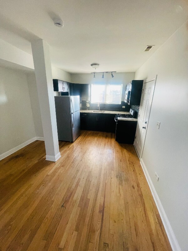 6847 S Indiana Ave unit 2R, Chicago, IL 60637 - photo 2