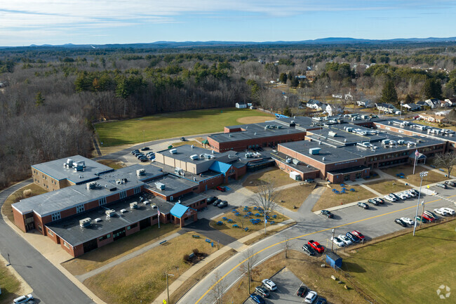 Somersworth Middle School is a public school in Strafford County that promotes creativity.